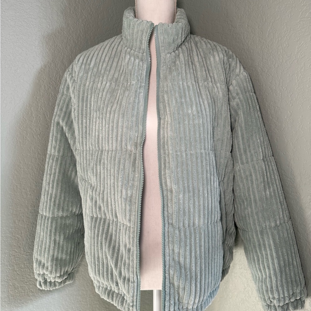 SHEIN soft teddy material, lined, zip up jacket.